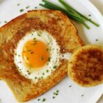 Fried Eggs on Toast